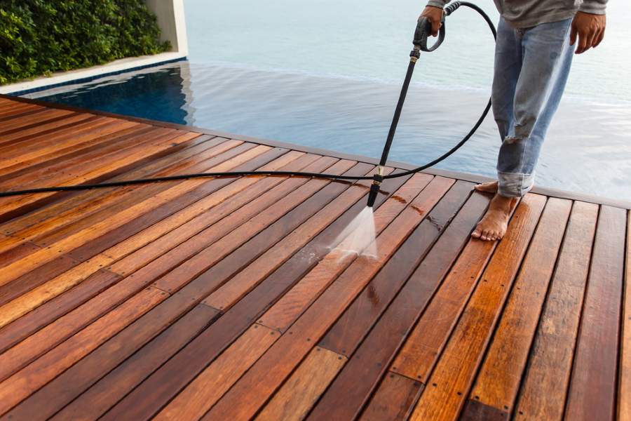 lavage de terrasse bois avec nettoyeur haute pression