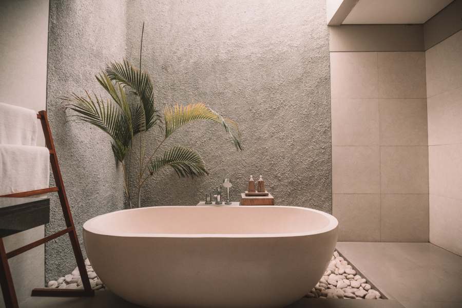 hauteur moyenne de baignoire
