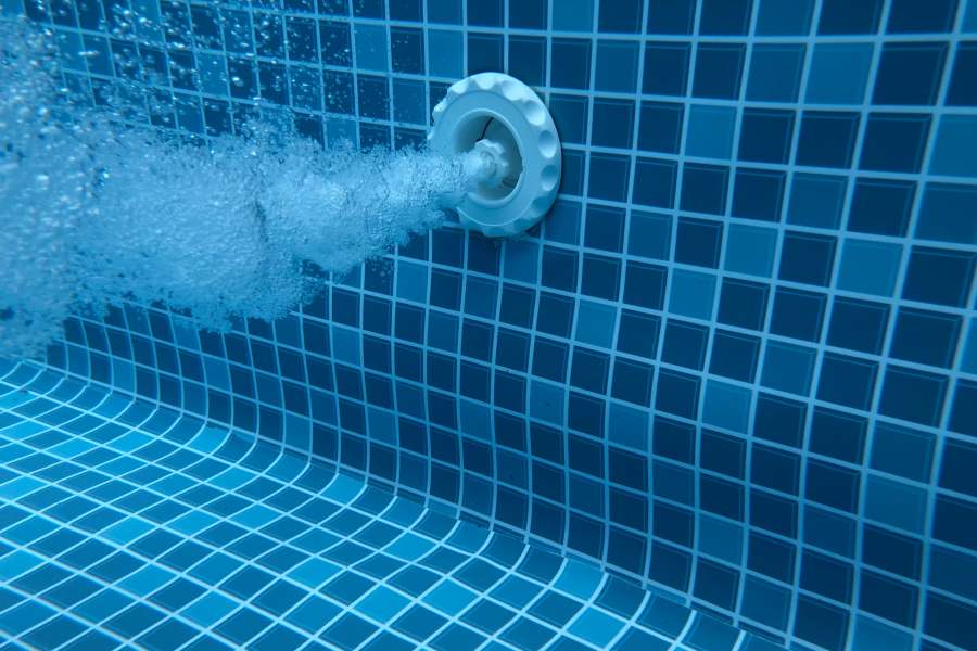 Buse refoulement piscine