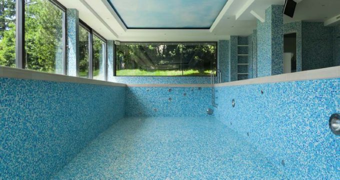 Piscine vide