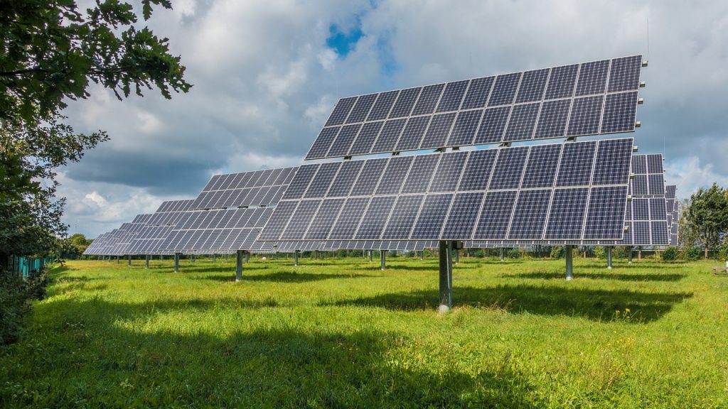 4 bonnes raisons d’installer des panneaux solaires