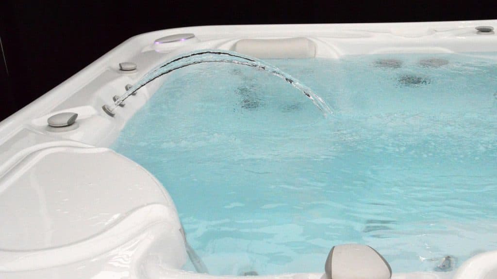 Spa ou Jacuzzi, lequel choisir ?