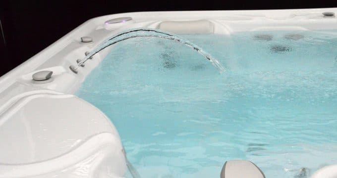 Spa ou Jacuzzi, lequel choisir ?