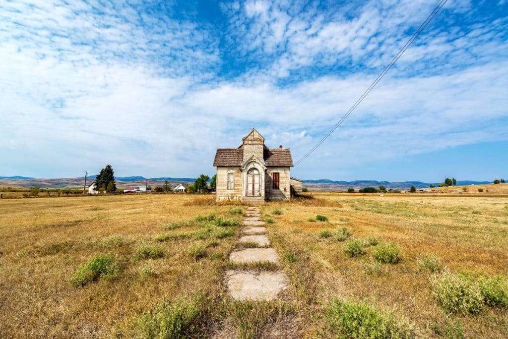 maison abandonné en attente d'investissement