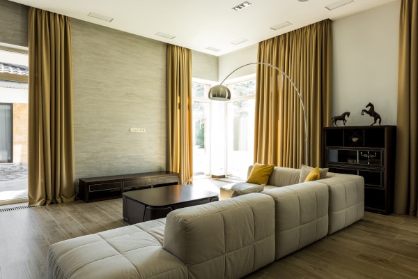 intérieur maison avec Moteur Somfy Oximo RTS