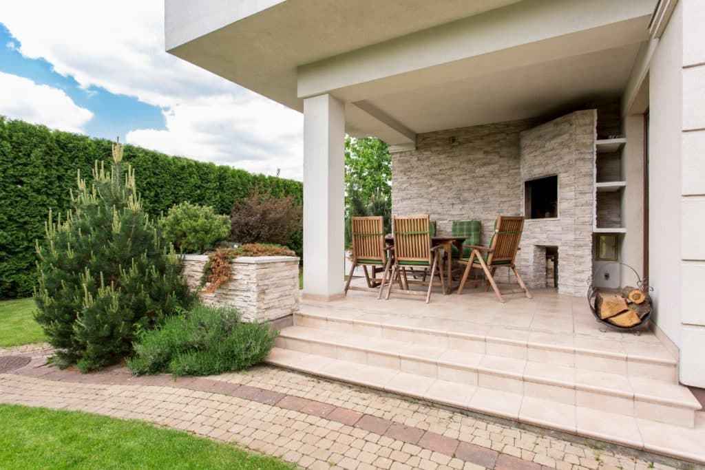 maison avec terrasse