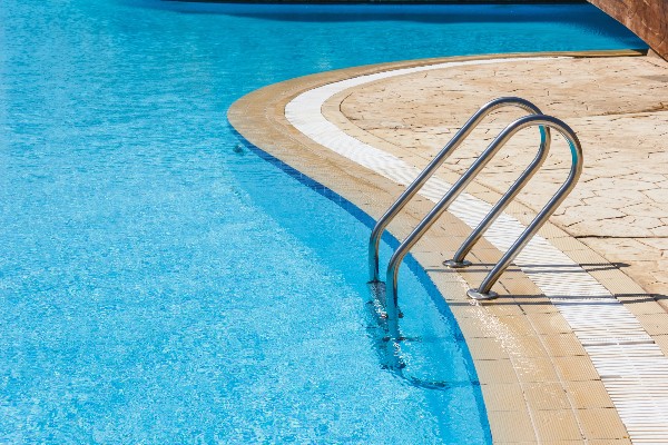 piscine en beton