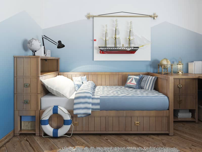 baby bed for a young teenager in a ship style with a lifeline an