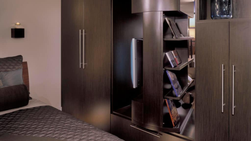 Armoire de chambre : alliez praticité et élégance pour un intérieur chic !