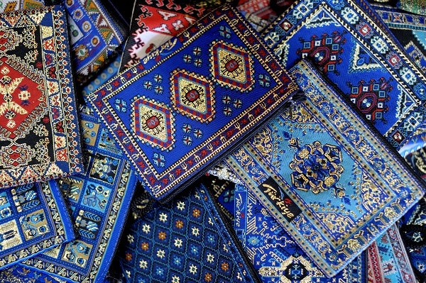 shop stand with traditional turkish souvenirs