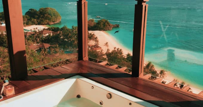 Spa haut de gamme : faut-il privilégier une installation en intérieur ou en extérieur ?