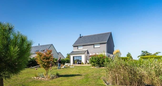 maison avec système de phytoépuration aquatiris